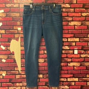 J crew 9” mid rise skinny dark wash size 31